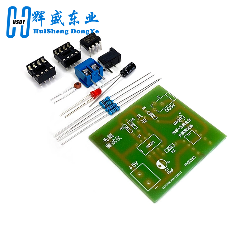 Optocoupler Tester Kit 555 App - Diy Electronics Workbench recensione e prezzo