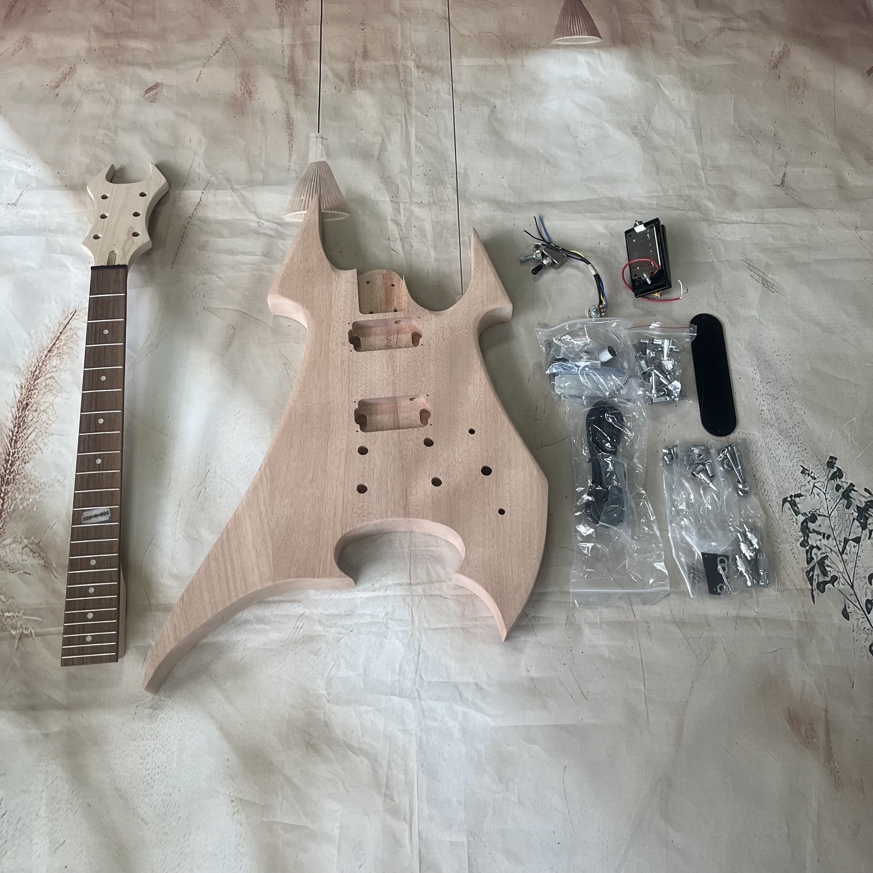 US Warehouse Fast Delivery DIY - Diy Electric Guitar Electronics recensione e prezzo
