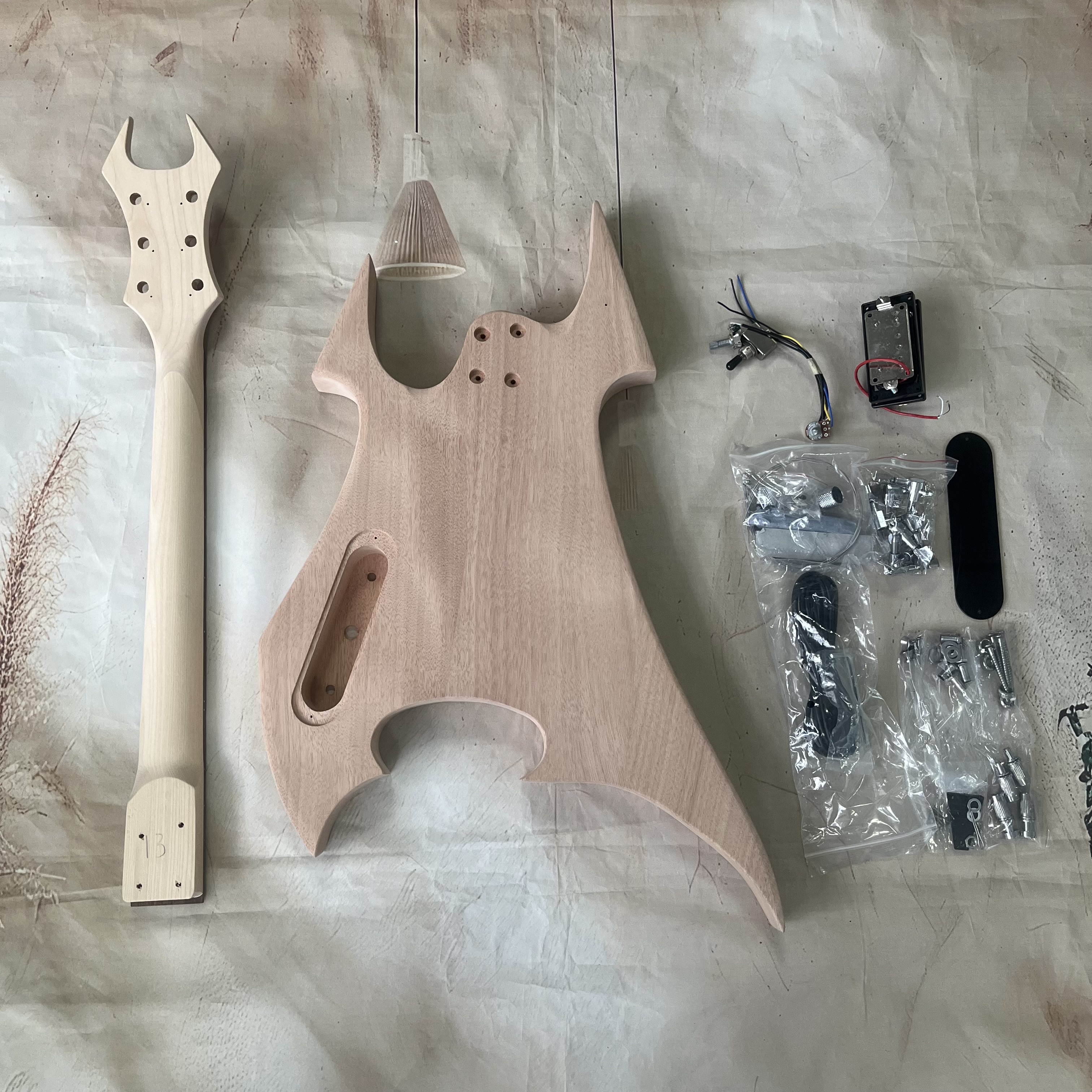 US Warehouse Fast Delivery DIY - Diy Electric Guitar Electronics recensione e prezzo
